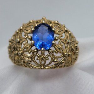 NWT Gold Tanzanite Ring